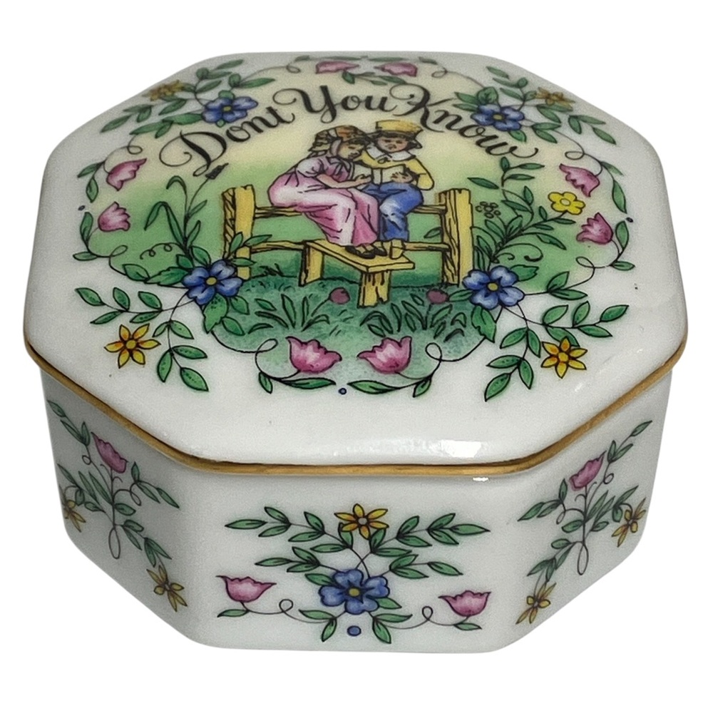 Vintage Franklin Mint Limited Edition Porcelain Music Box